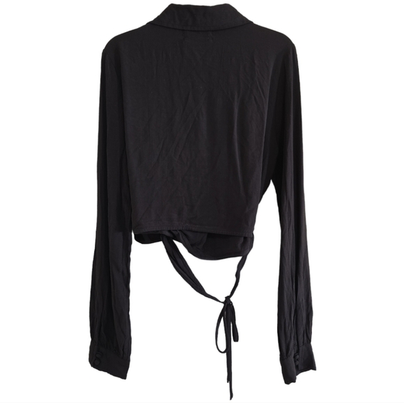 NWT Urban Outfitters Black Bea Wrap Blouse Long Sleeve Medium - Picture 5 of 9